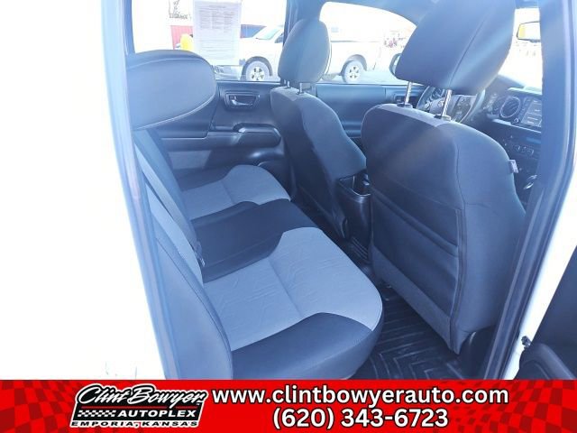 Used 2023 Toyota Tacoma TRD Off-Road image 25