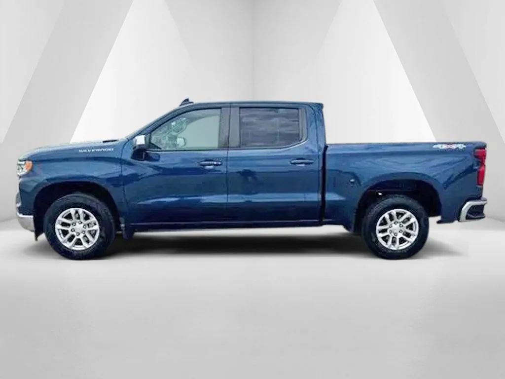 Used 2023 Chevrolet Silverado 1500 LT AWD/4WD image 4