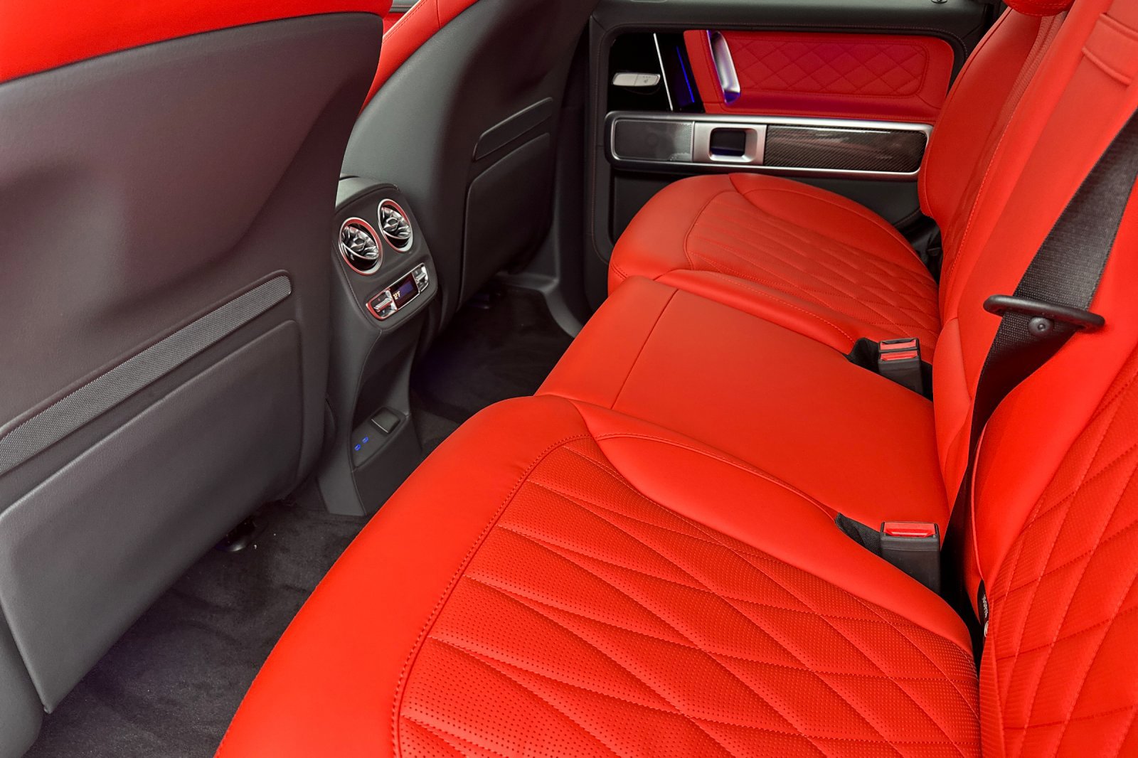 New 2026 Mercedes-Benz G 63 AMG 4MATIC image 12