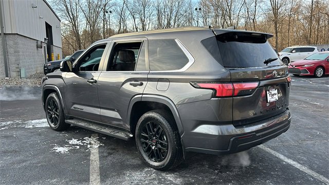 Used 2025 Toyota Sequoia SR5 w/ SR5 Premium Package image 11