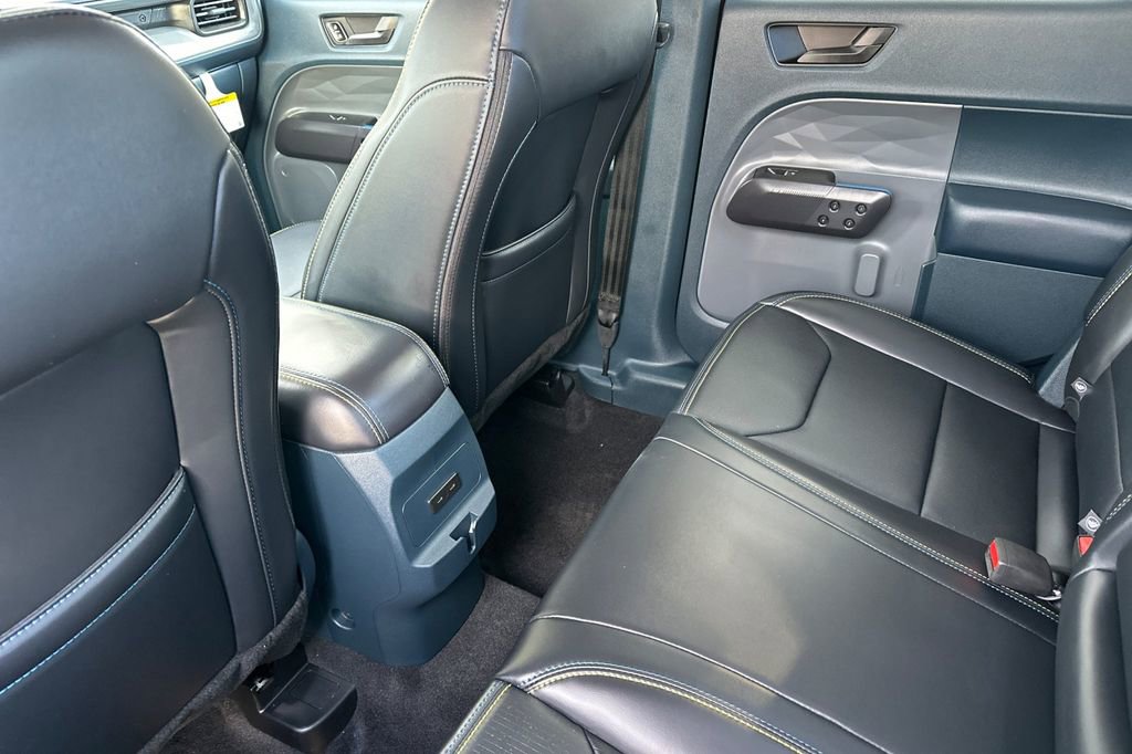 New 2026 Ford Maverick Lobo image 10