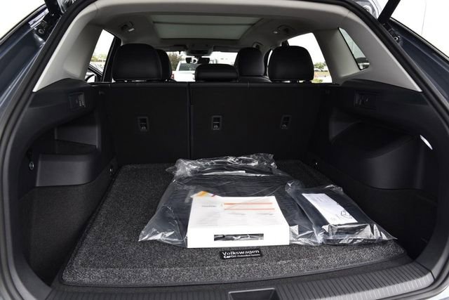 New 2026 Volkswagen Tiguan SE image 25