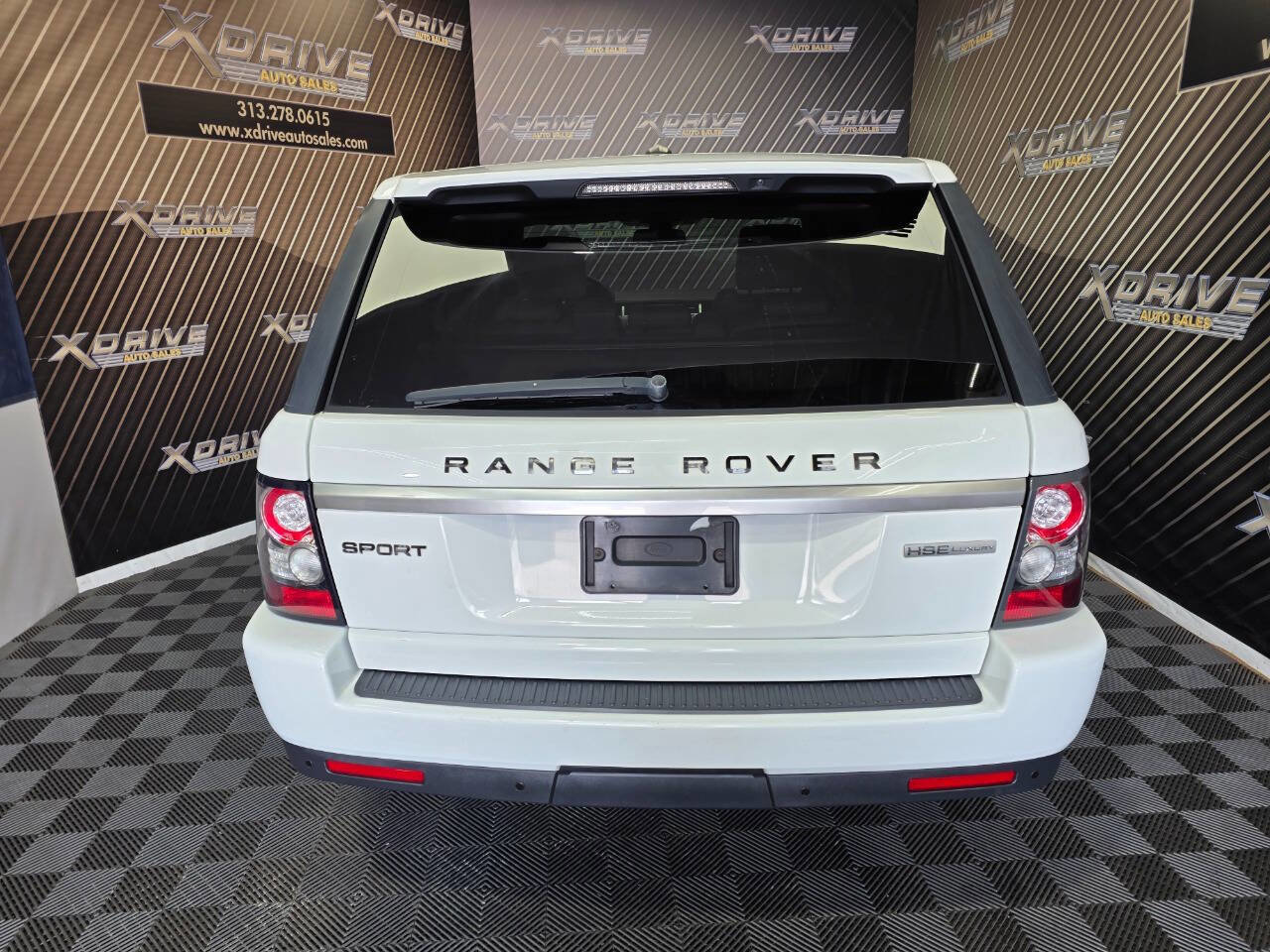 Used 2012 Land Rover Range Rover Sport HSE LUX image 14
