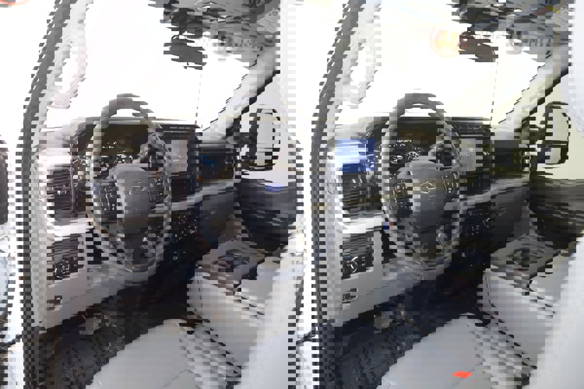 Used 2024 Ford F250 XL w/ XL Driver Assist Package image 22