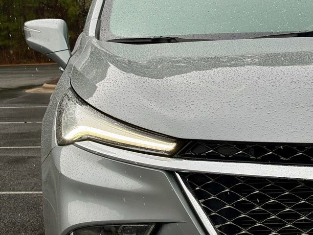 Used 2024 Buick Enclave Avenir image 13