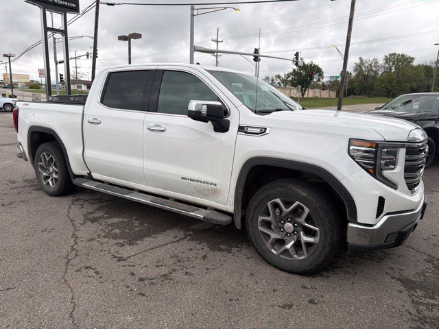 Used 2025 GMC Sierra 1500 SLT w/ SLT Premium Package AWD/4WD image 14