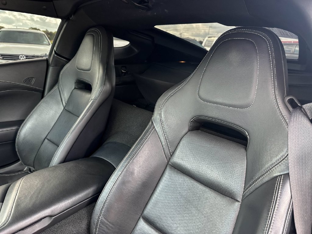 Used 2019 Chevrolet Corvette Grand Sport w/ Carbon Flash Badge Package RWD image 16