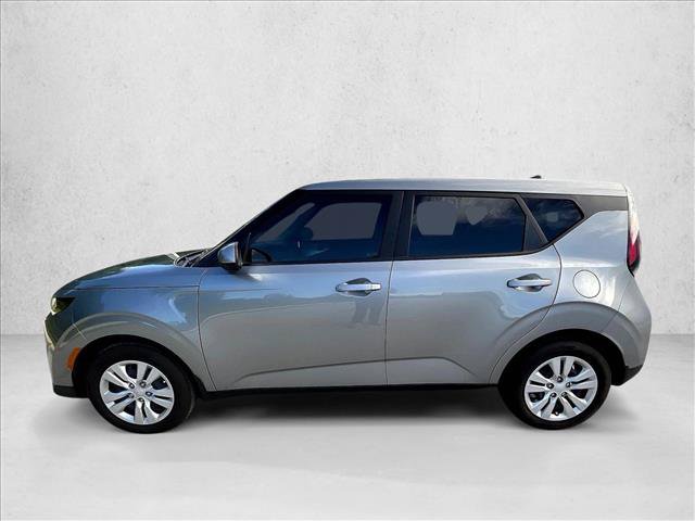 Used 2025 Kia Soul LX FWD image 6