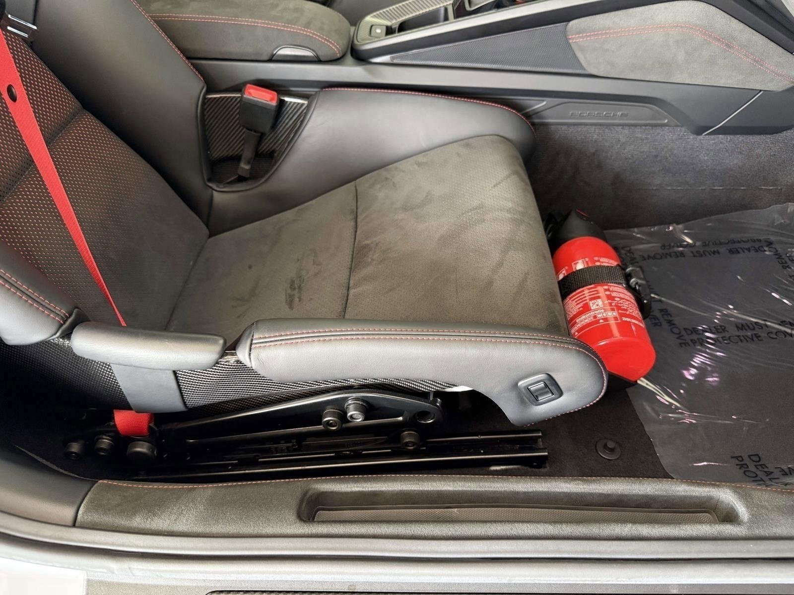 Used 2024 Porsche 911 GT3 RS image 37