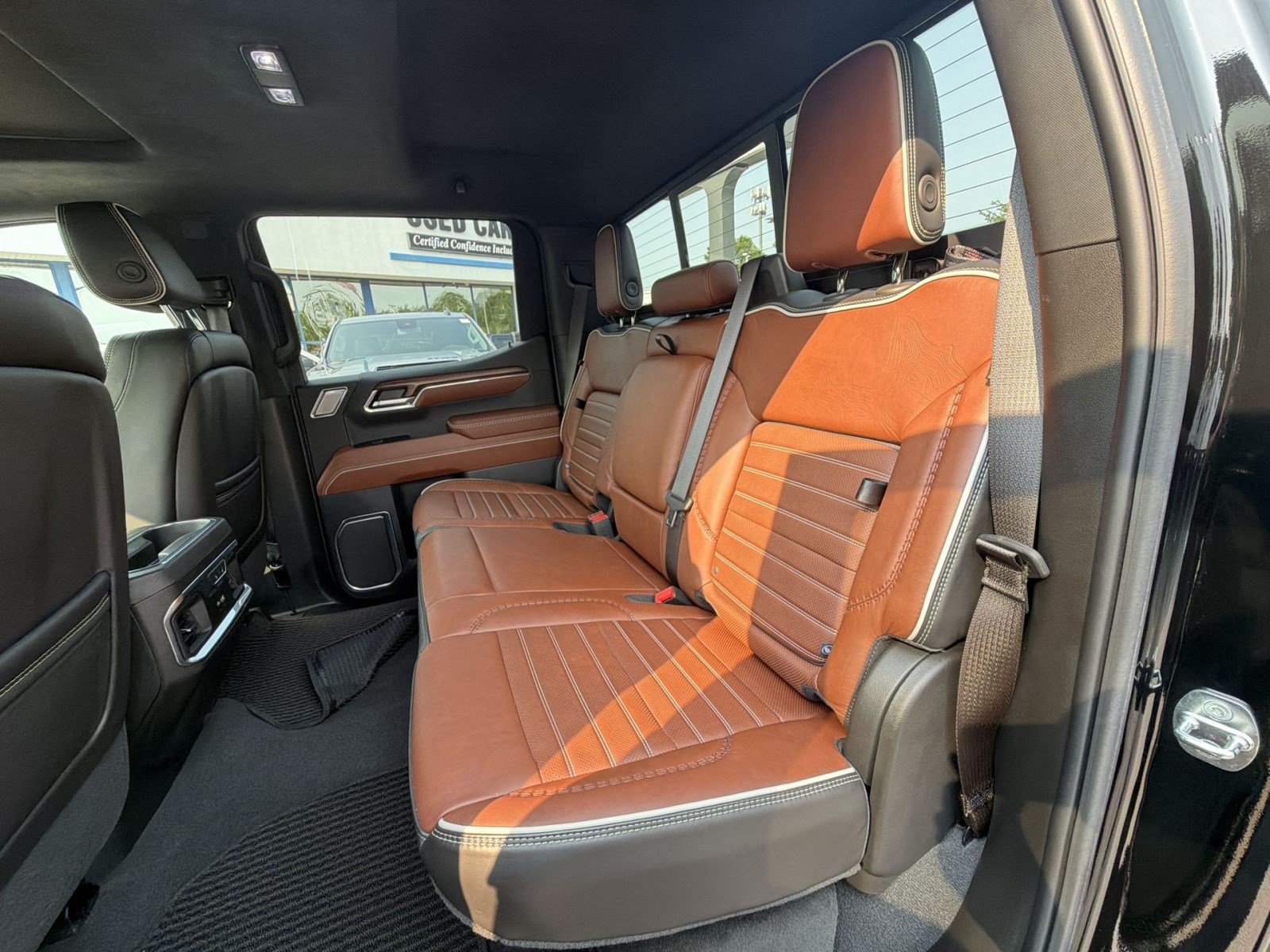 Used 2024 GMC Sierra 1500 Denali Ultimate AWD/4WD image 23