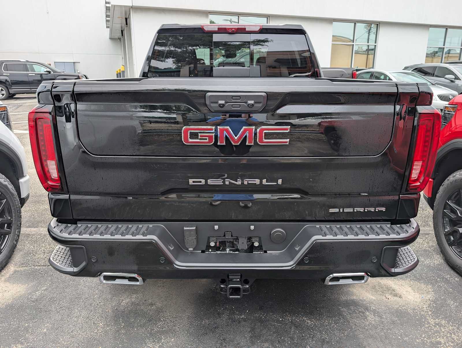 New 2026 GMC Sierra 1500 Denali w/ Technology Package AWD/4WD image 9