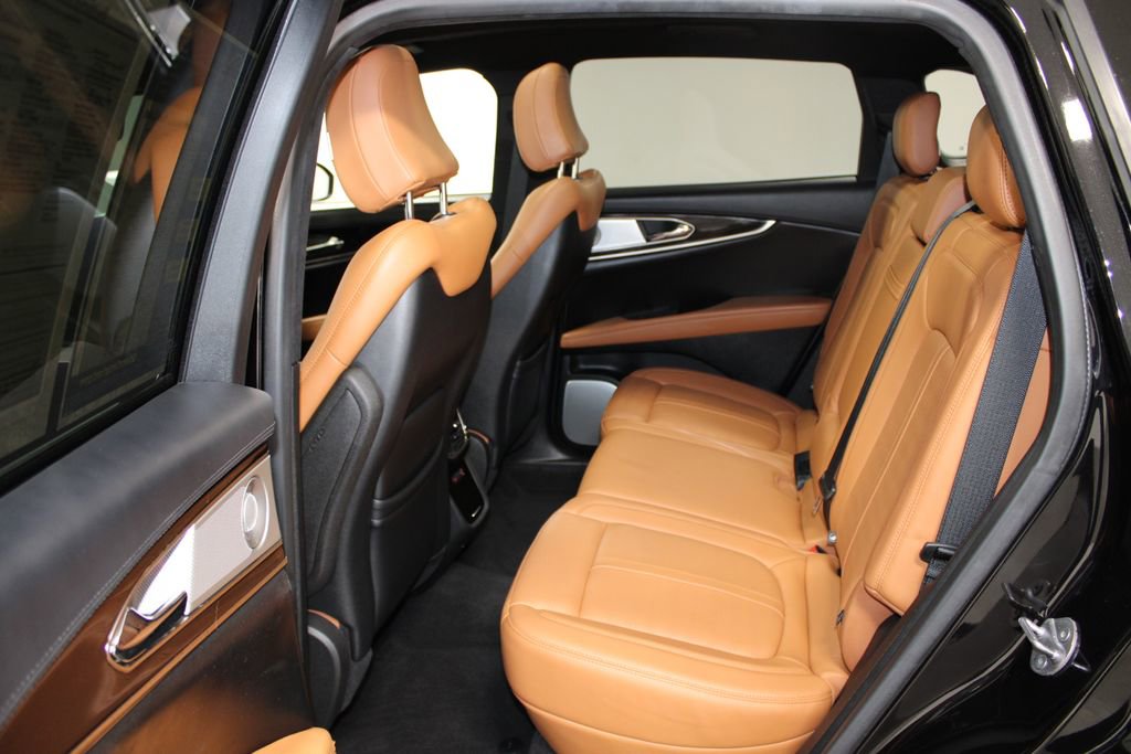 Used 2023 Lincoln Nautilus Black Label w/ Cargo Utility Package image 26