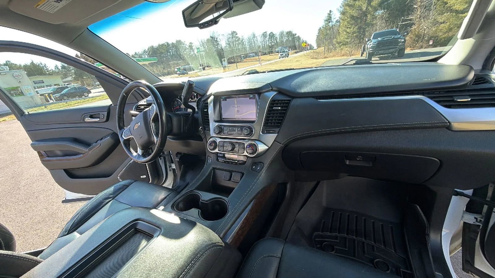 Used 2019 Chevrolet Tahoe LT image 65
