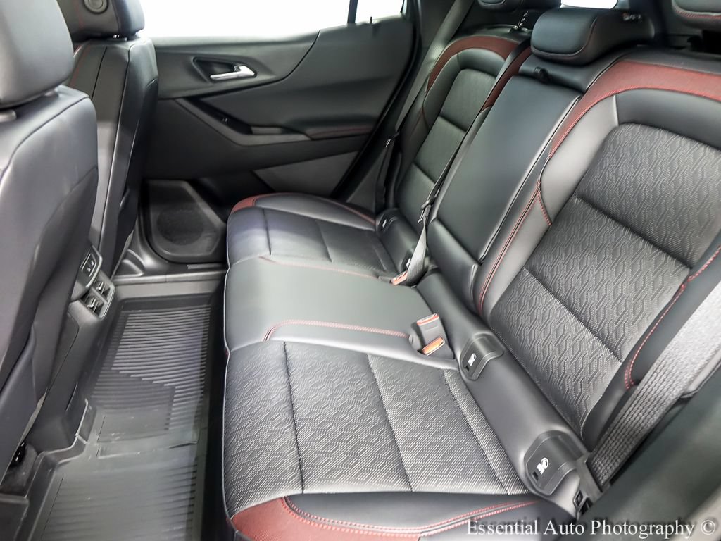New 2027 Chevrolet Equinox RS w/ Convenience Package III FWD image 10