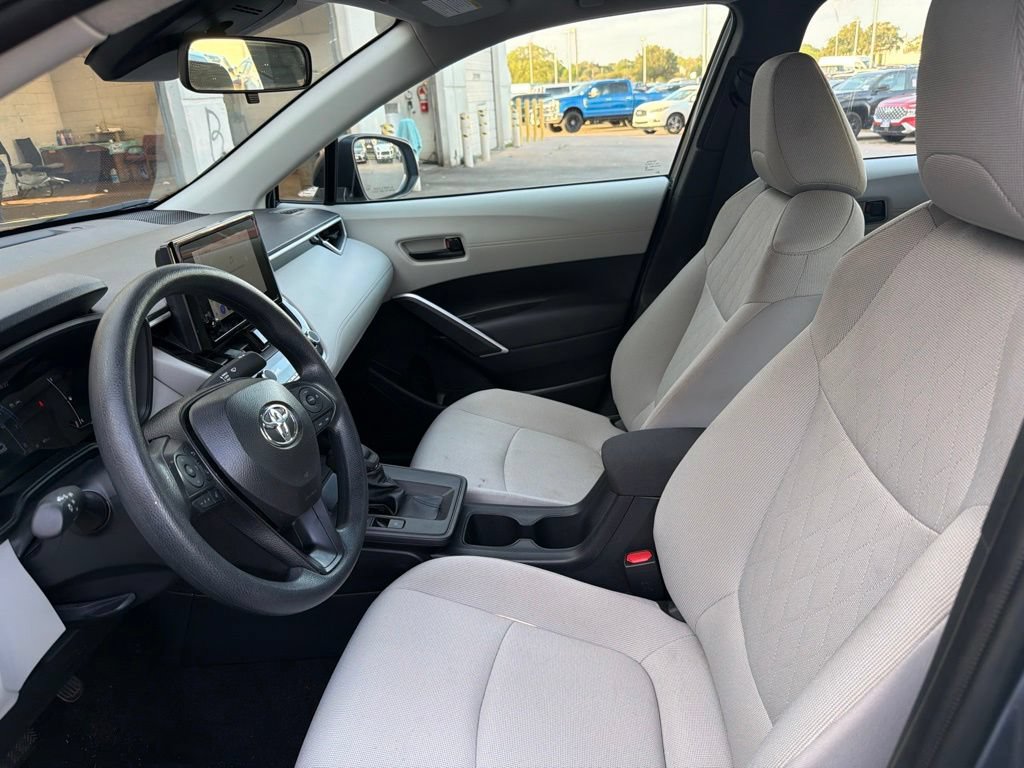 Used 2026 Toyota Corolla Cross L FWD image 2