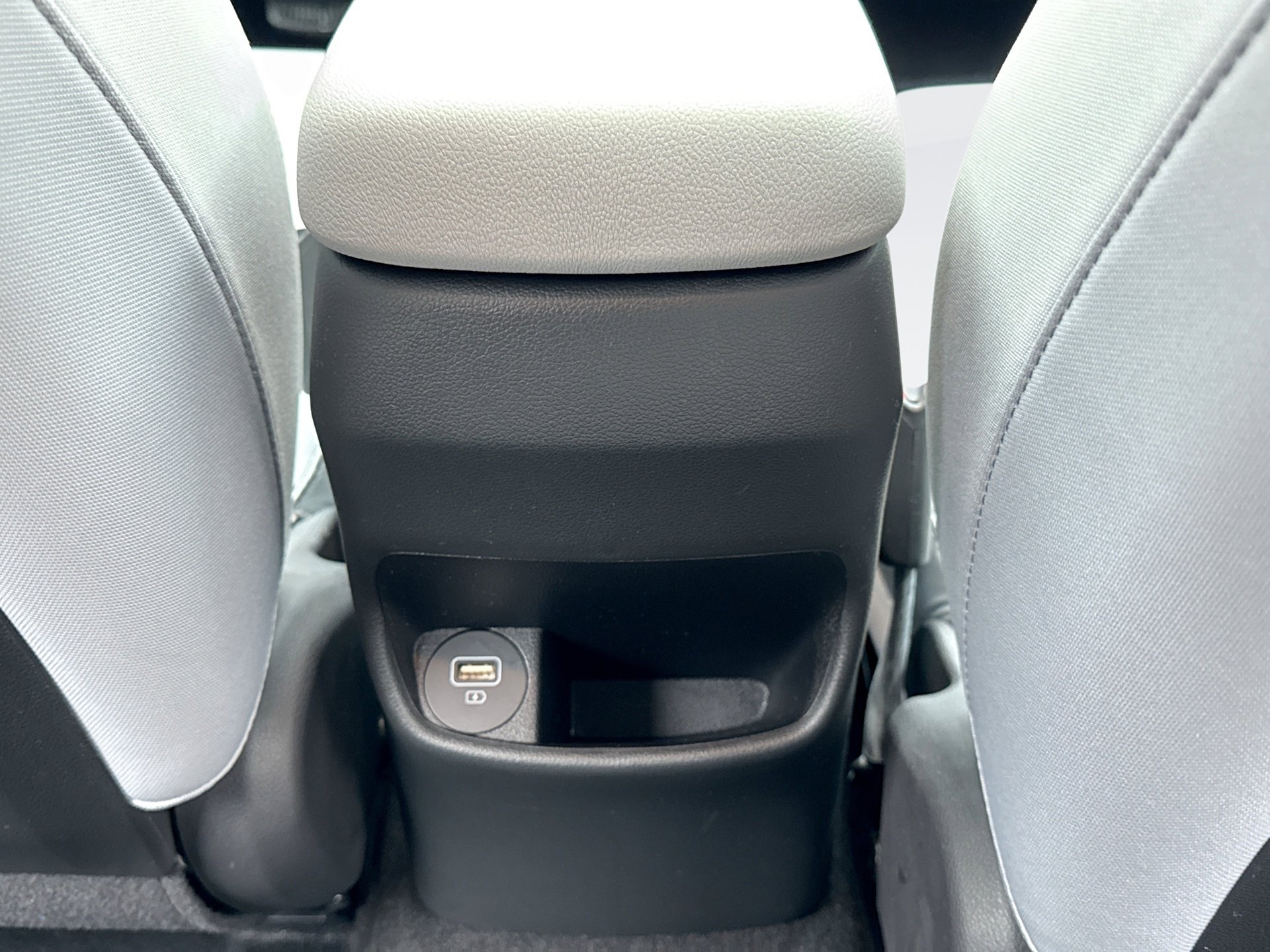 Used 2023 Hyundai Kona SEL w/ Convenience Package image 21