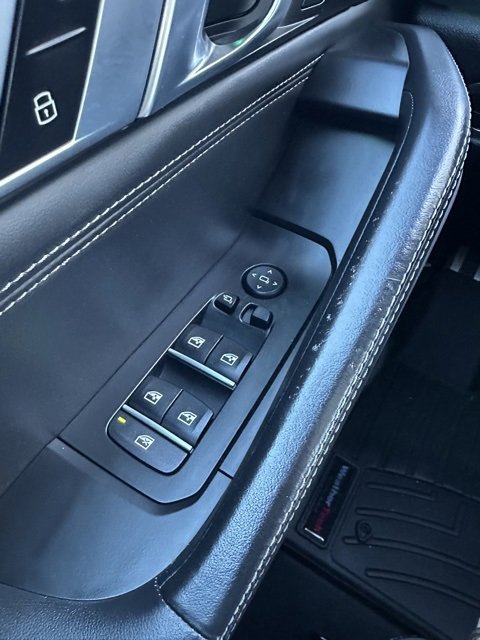 Used 2022 BMW X6 M Base w/ Executive Package image 18