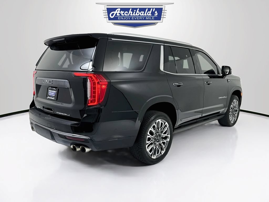 Used 2023 GMC Yukon Denali Ultimate w/ LPO, Floor Liner Package AWD/4WD image 8