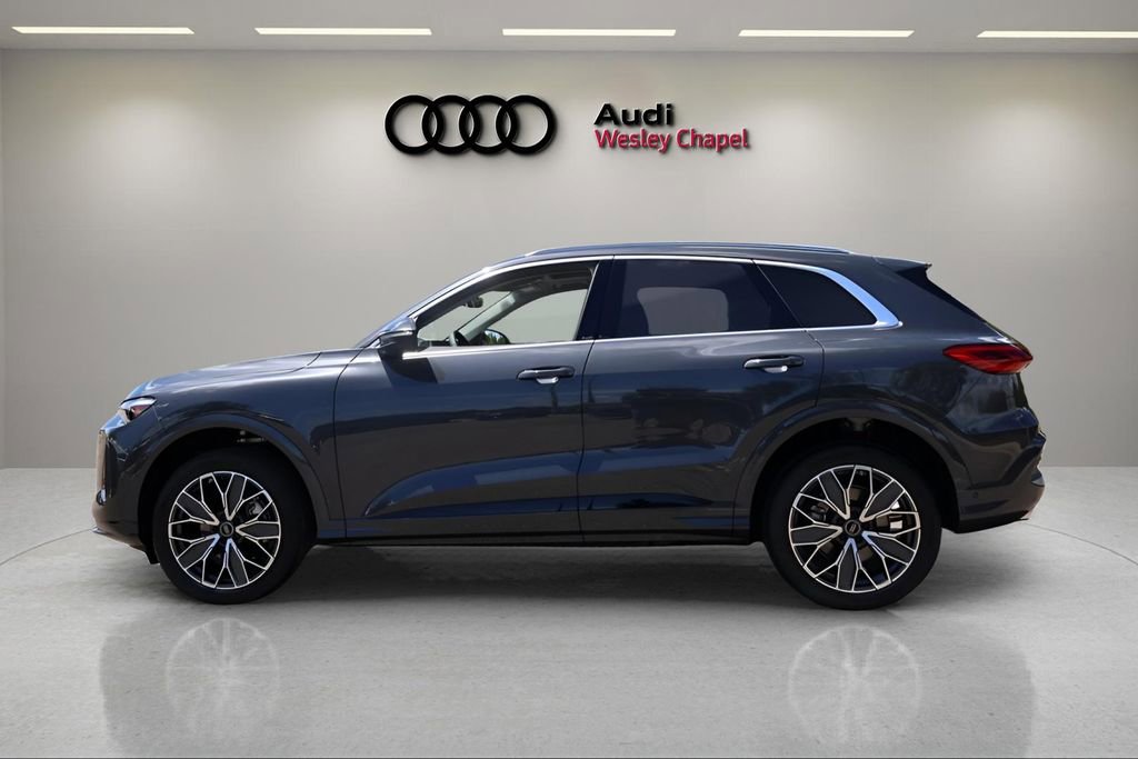 New 2025 Audi Q5 Premium Plus image 2