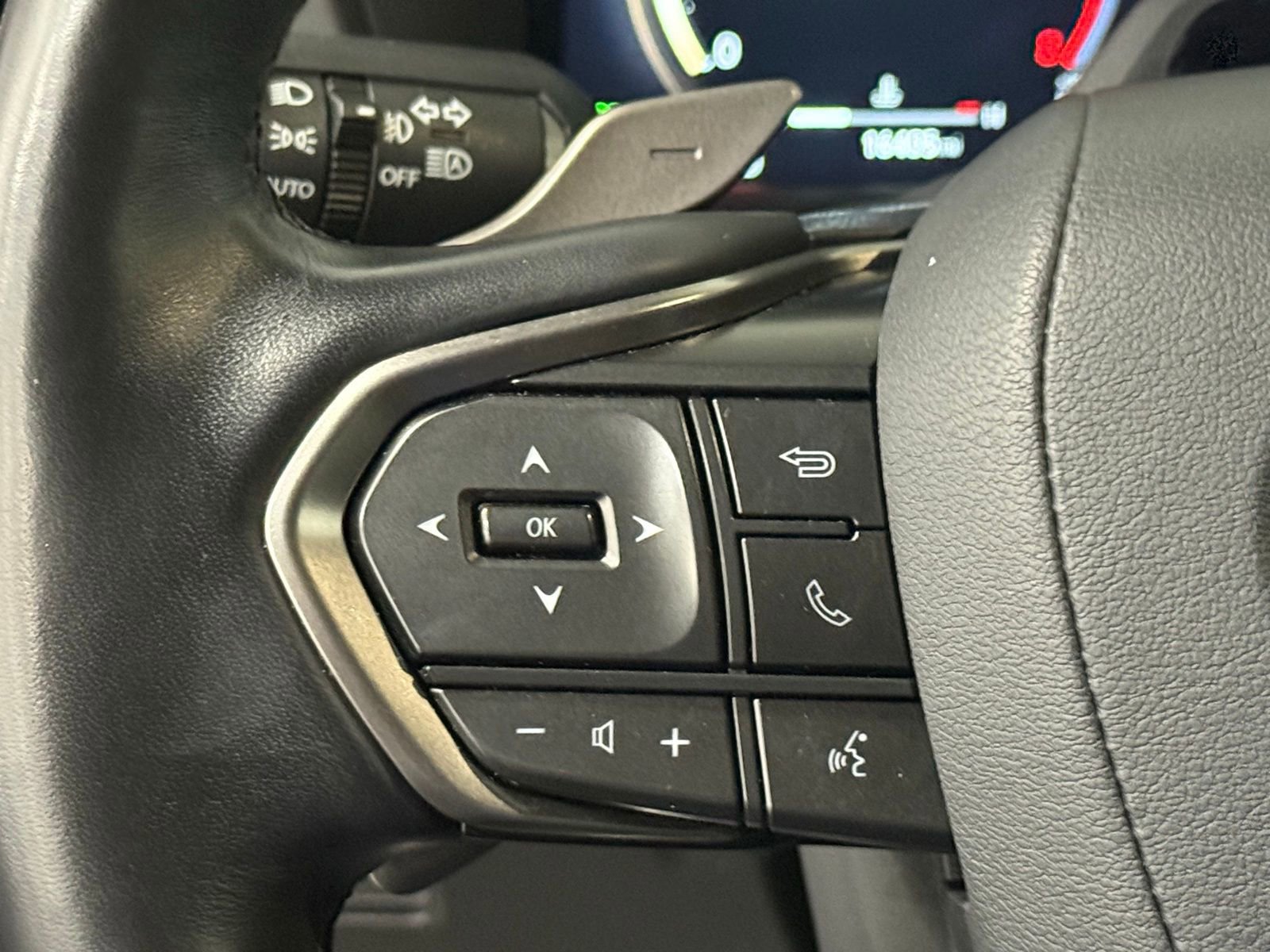 Used 2024 Lexus GX 550 w/ Accessory Package (2T) image 26