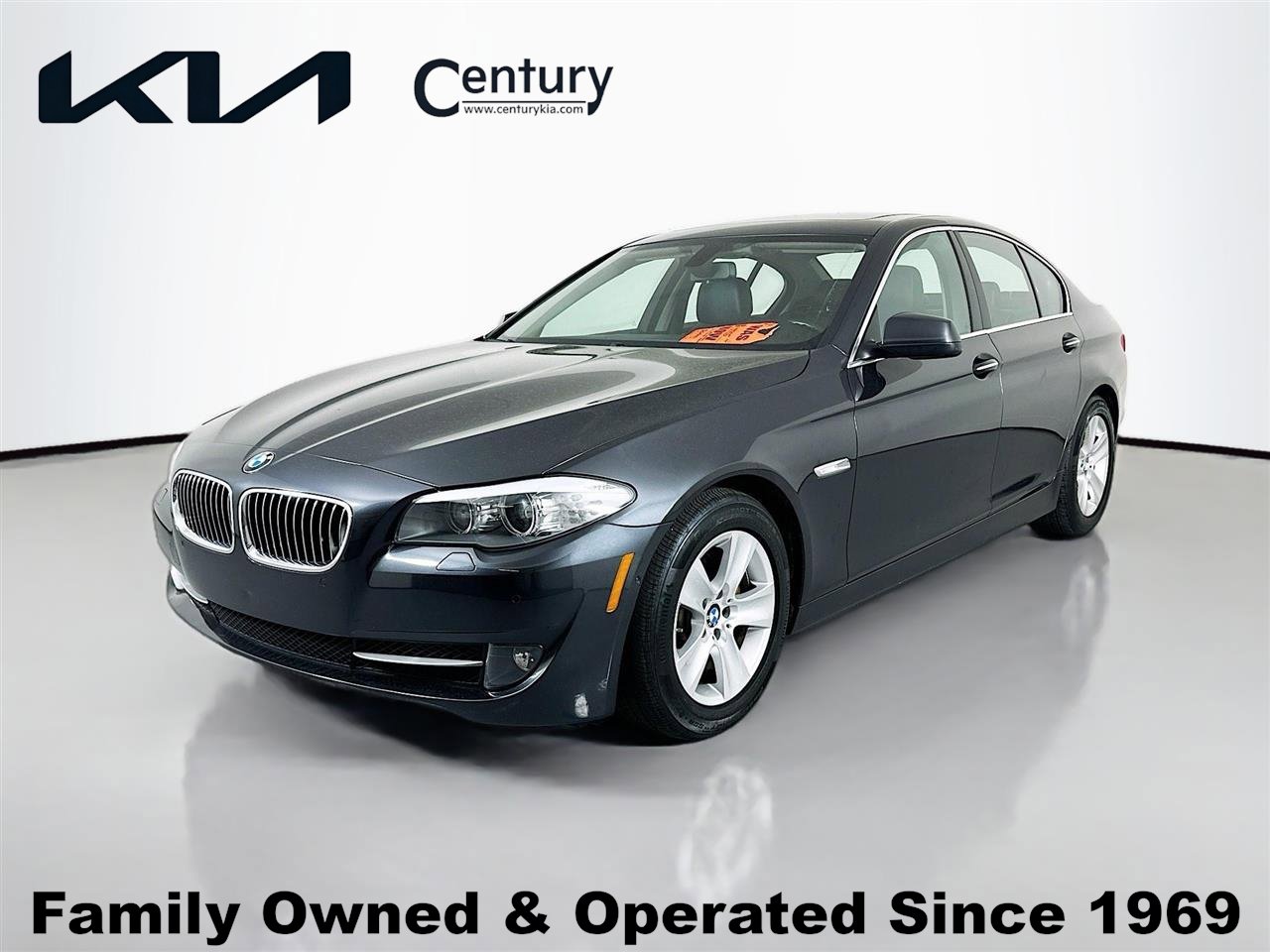 Used 2013 BMW 528i Sedan RWD image 1