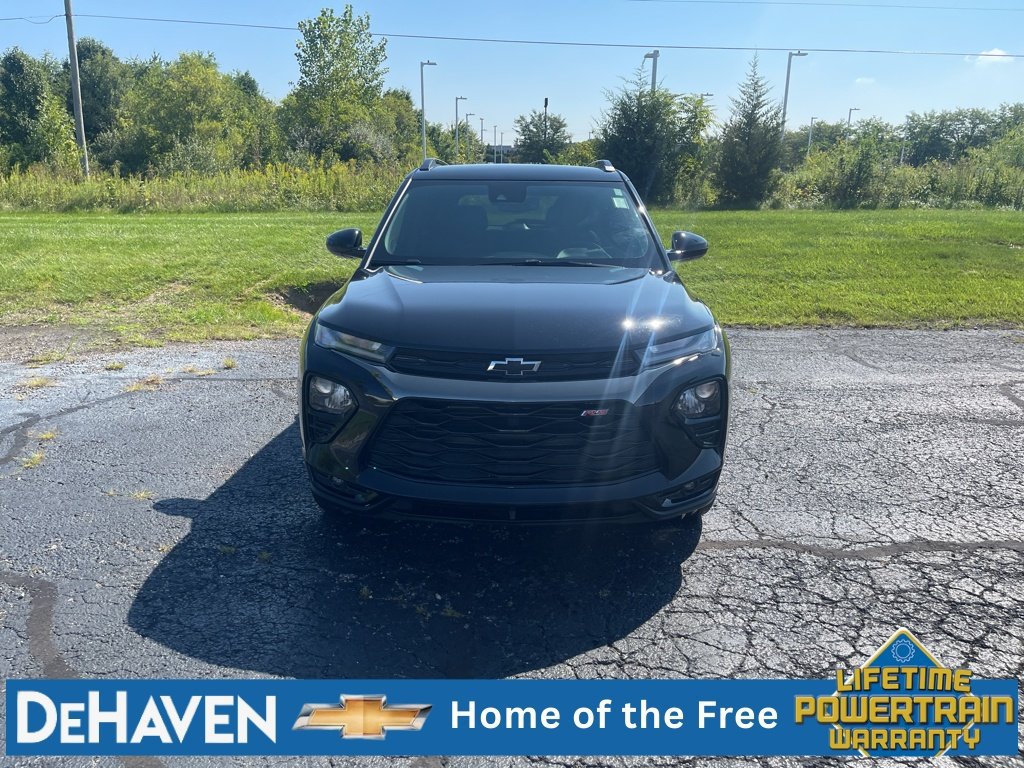 Used 2021 Chevrolet TrailBlazer RS w/ Convenience Package FWD image 9