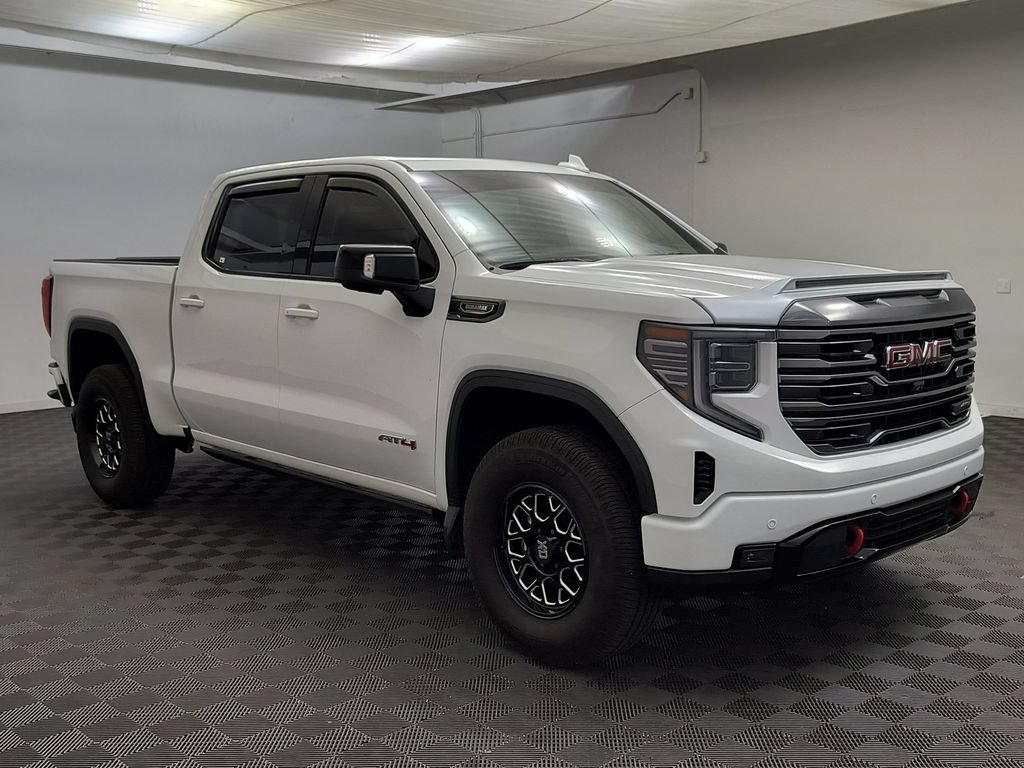 Used 2023 GMC Sierra 1500 AT4 w/ AT4 Premium Package AWD/4WD image 7