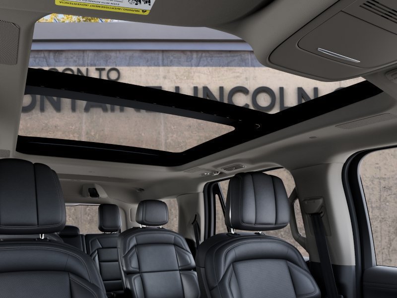 New 2027 Lincoln Navigator Reserve AWD/4WD image 22