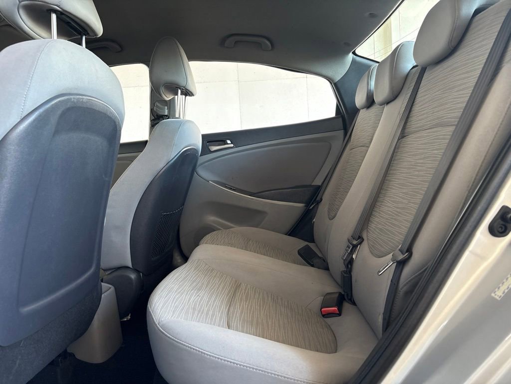 Used 2017 Hyundai Accent SE FWD image 14