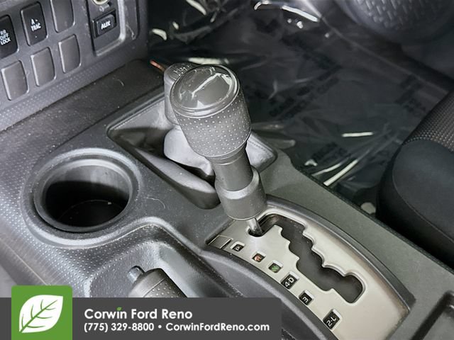 Used 2010 Toyota FJ Cruiser 4WD image 15