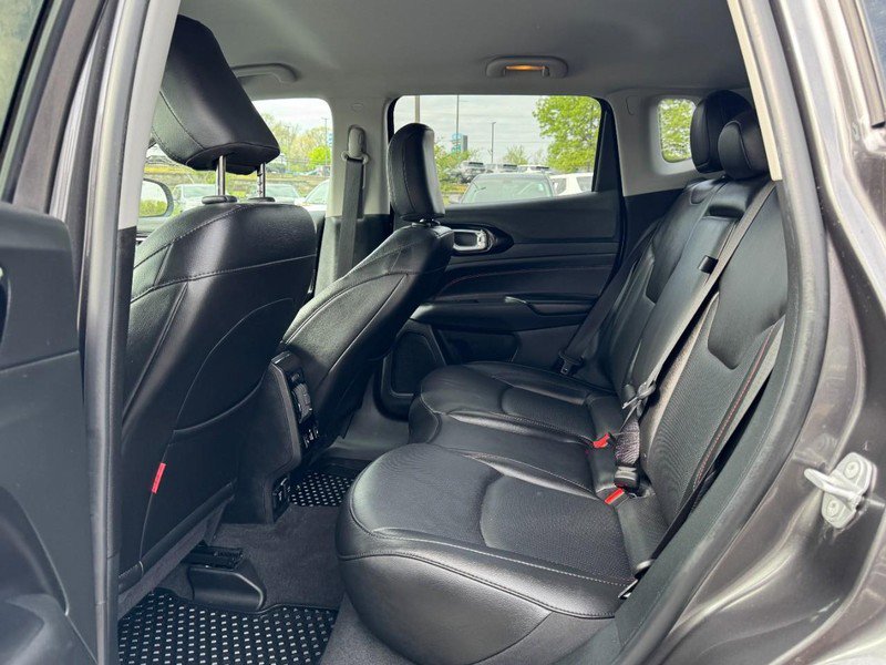 Used 2022 Jeep Compass Trailhawk w/ Trailhawk Elite Group image 10