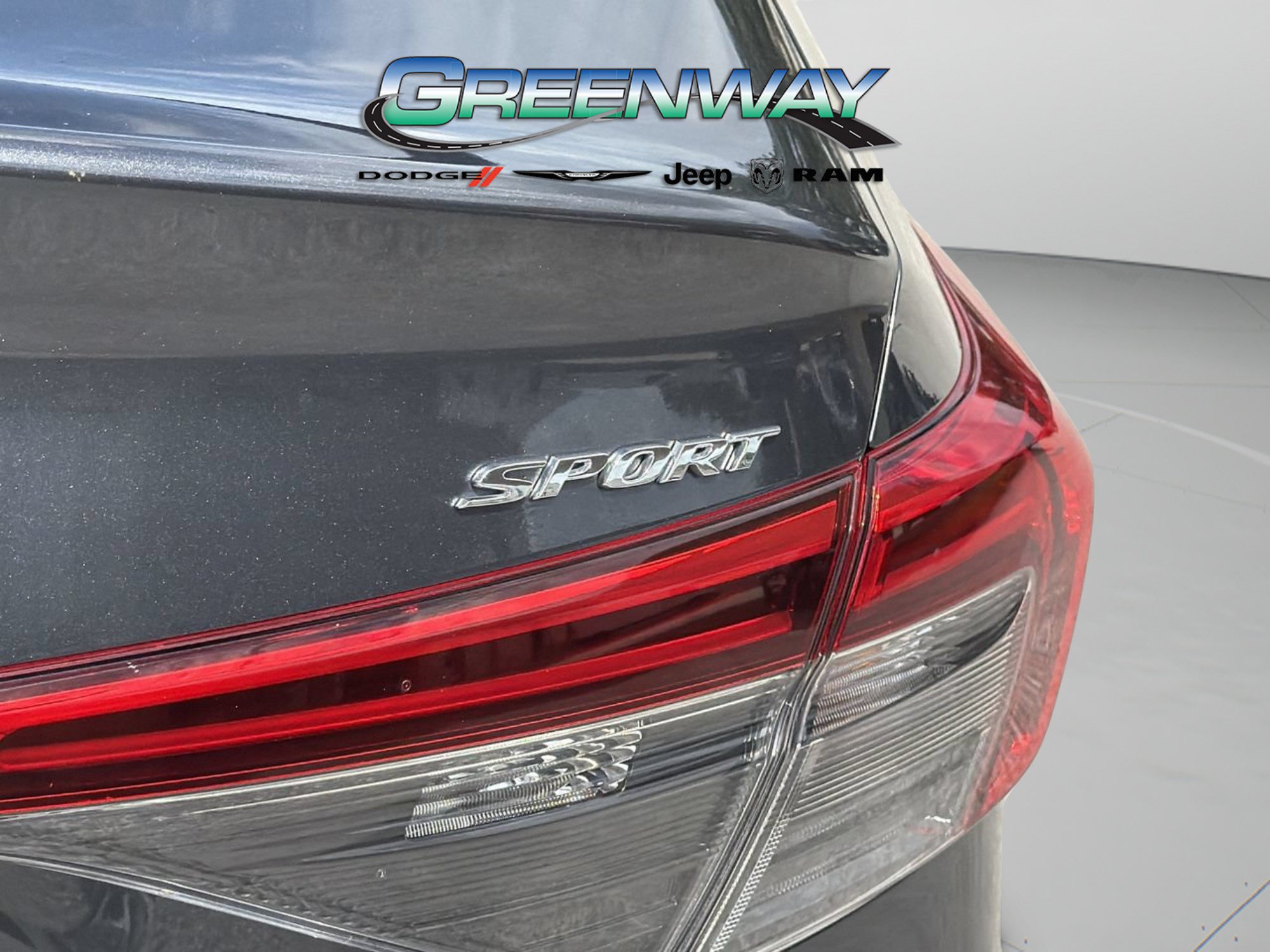 Used 2023 Honda Civic Sport image 9