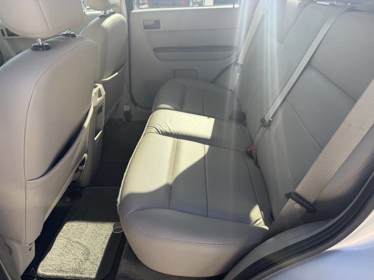 Used 2008 Ford Escape XLT FWD image 16