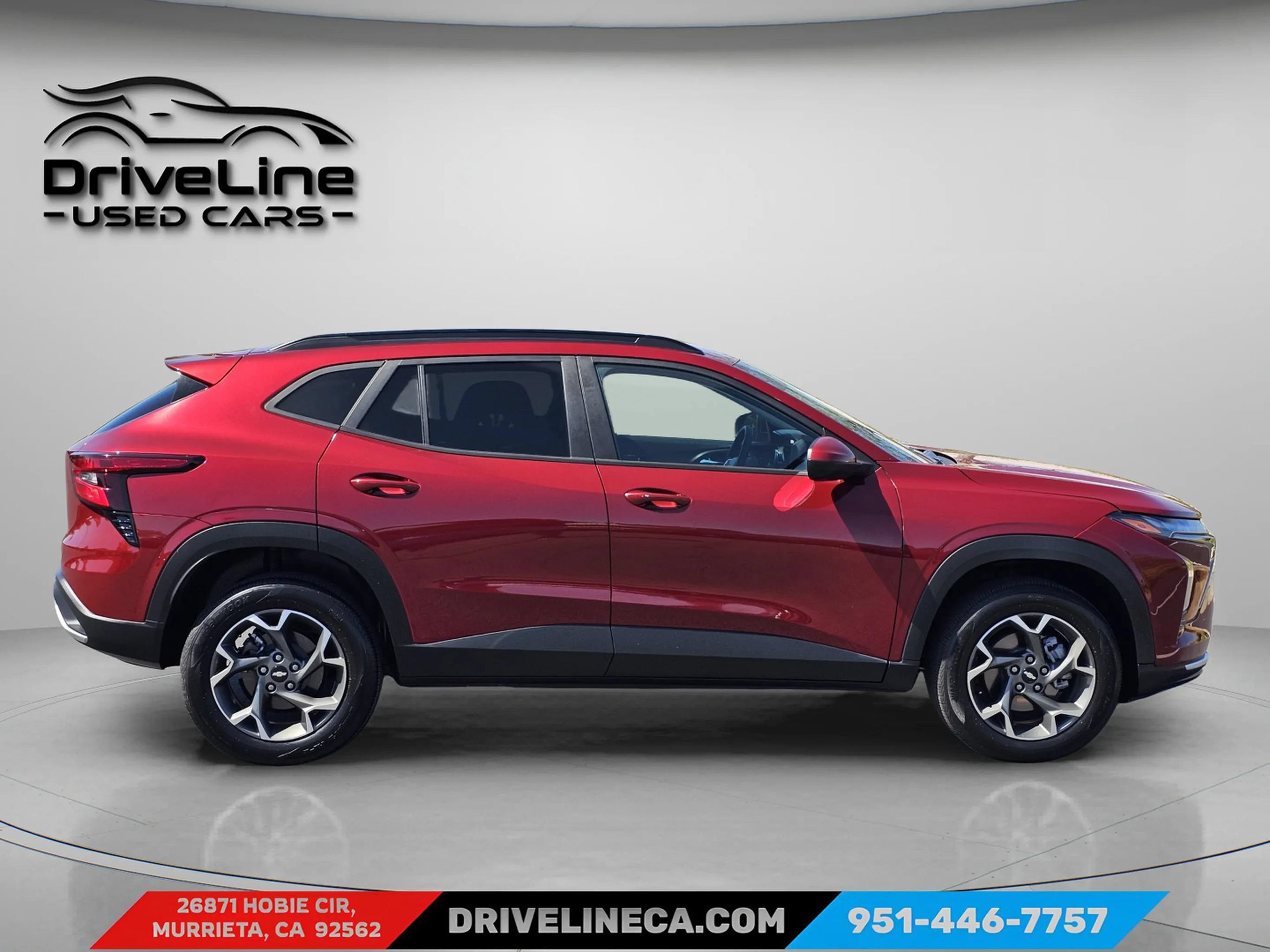 Used 2025 Chevrolet Trax LT w/ Driver Confidence Package FWD image 11