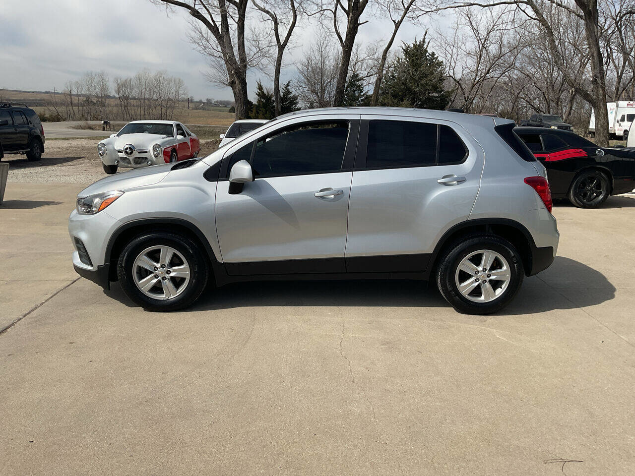 Used 2021 Chevrolet Trax LS w/ Tint and Cruise Package image 6