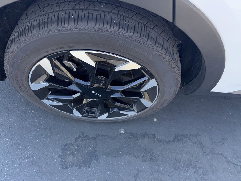 Used 2025 Kia Sorento EX w/ Panoramic Sunroof Package image 25