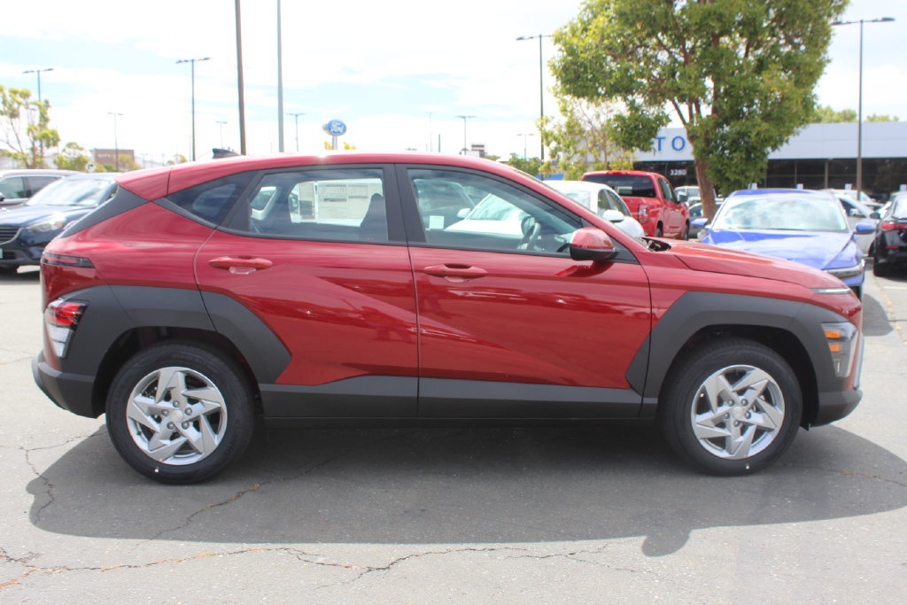 New 2026 Hyundai Kona SE FWD image 6