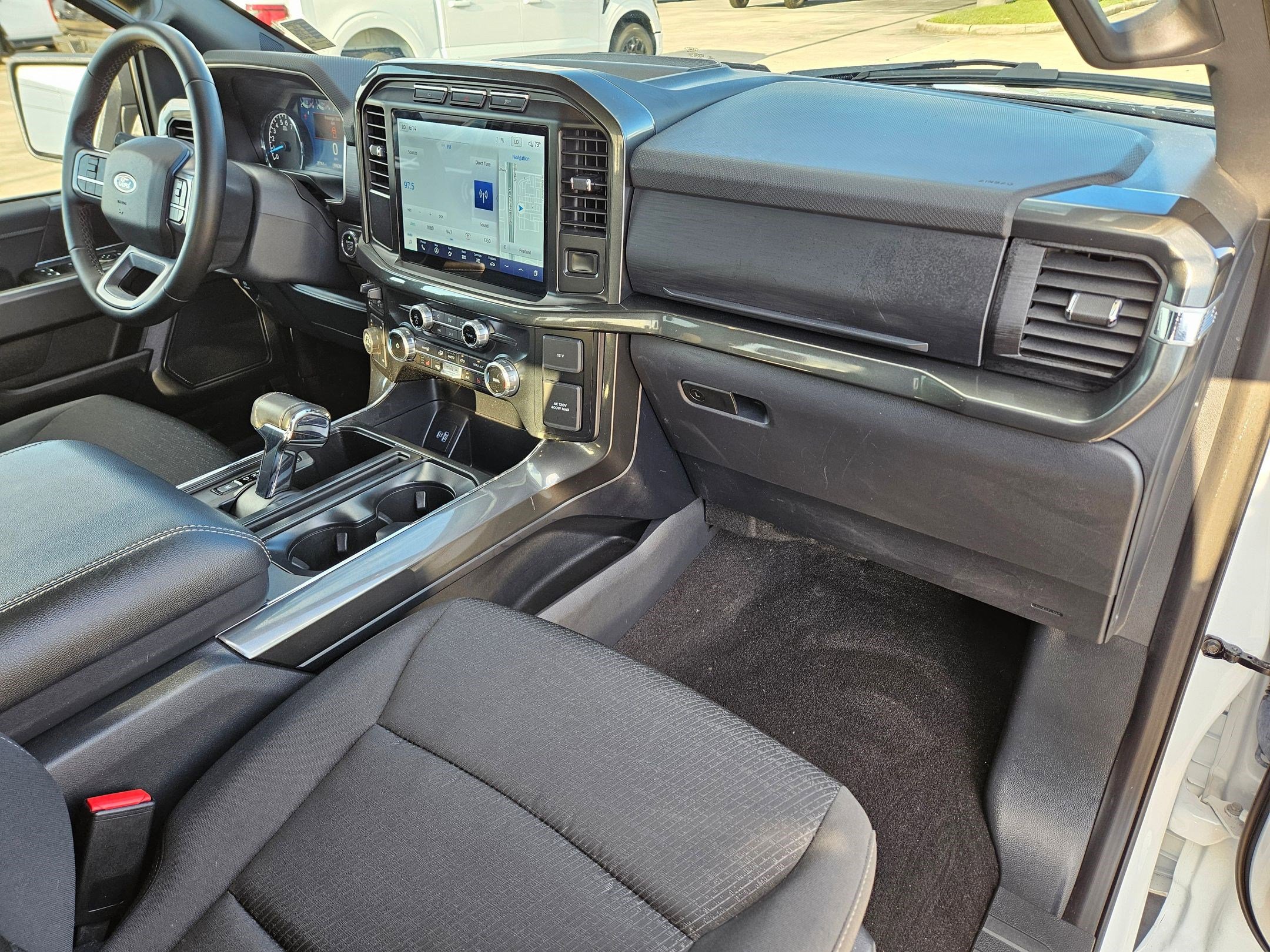 Used 2023 Ford F150 XLT w/ Equipment Group 302A High image 32