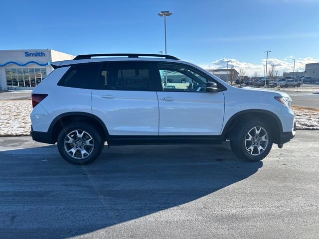Certified 2023 Honda Passport TrailSport image 2