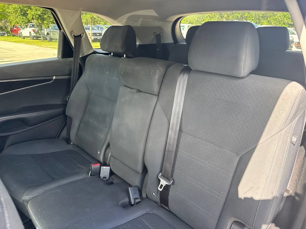 Used 2016 Kia Sorento LX FWD image 11