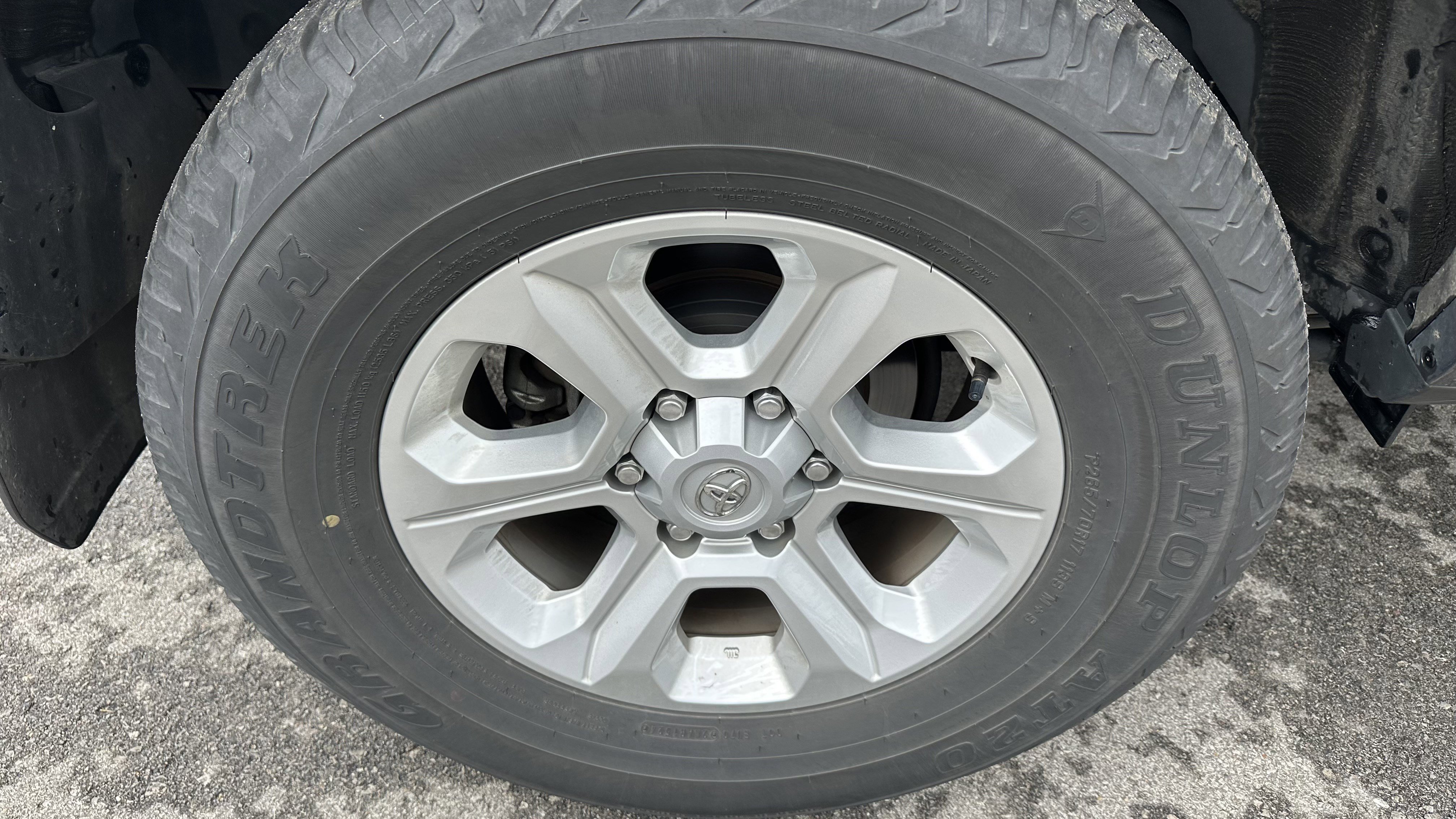 Used 2024 Toyota 4Runner SR5 image 14