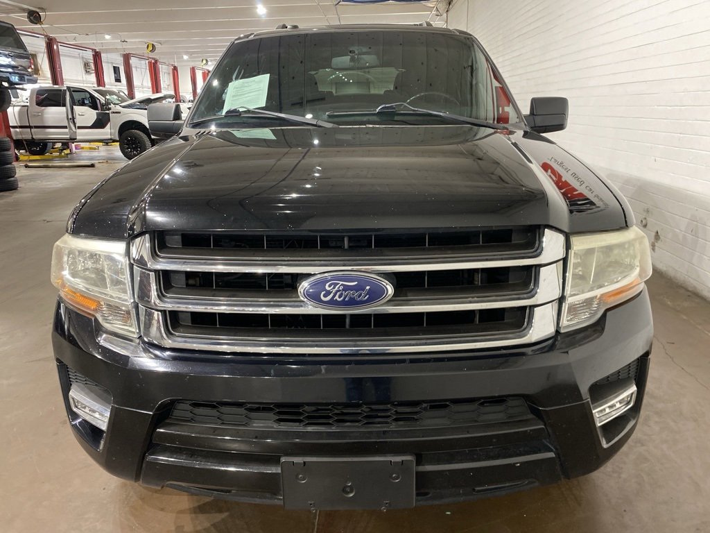 Used 2017 Ford Expedition XLT image 8