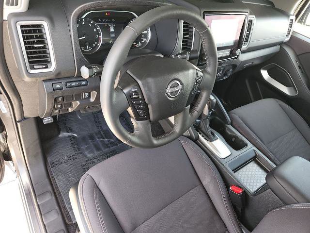 Certified 2024 Nissan Frontier SV w/ SV Convenience Package image 11