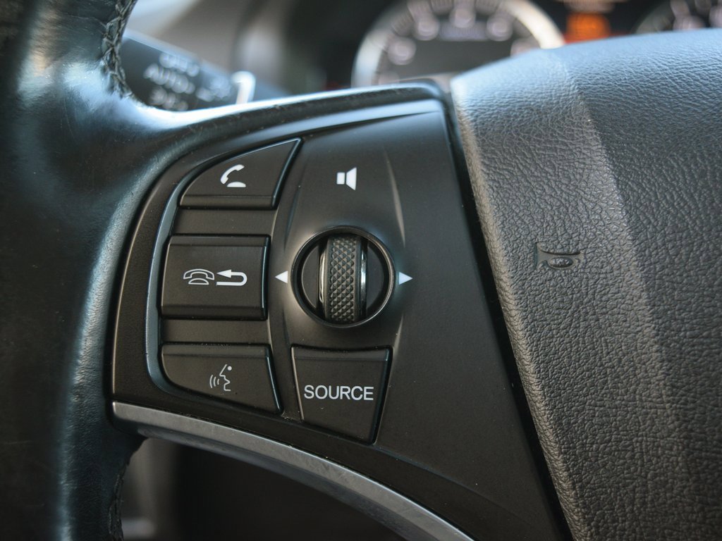 Used 2018 Acura MDX SH-AWD image 19