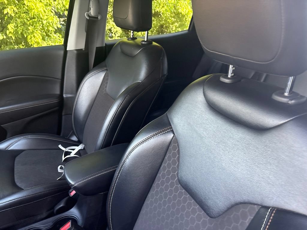 Used 2020 Jeep Compass Latitude AWD/4WD image 13