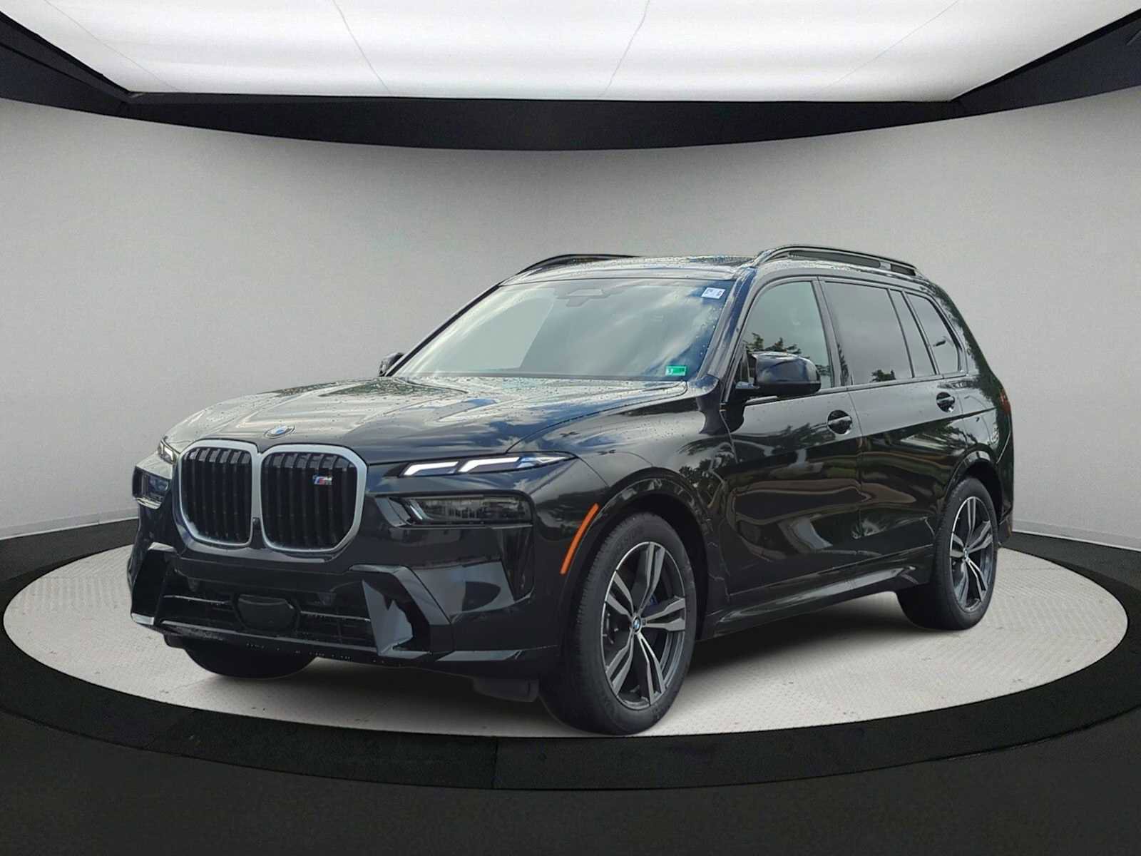 Used 2026 BMW X7 M60i AWD/4WD image 4