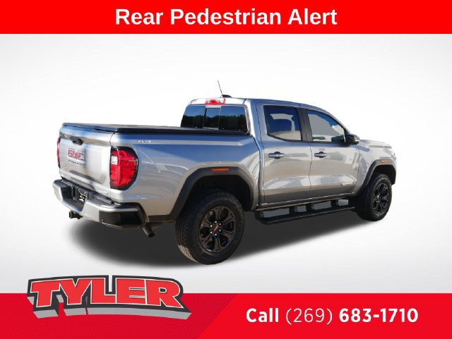 Used 2024 GMC Canyon Elevation w/ Elevation Premium Package AWD/4WD image 8