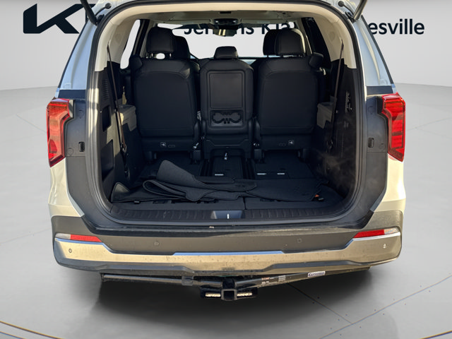 Used 2025 Kia Carnival SX FWD image 12