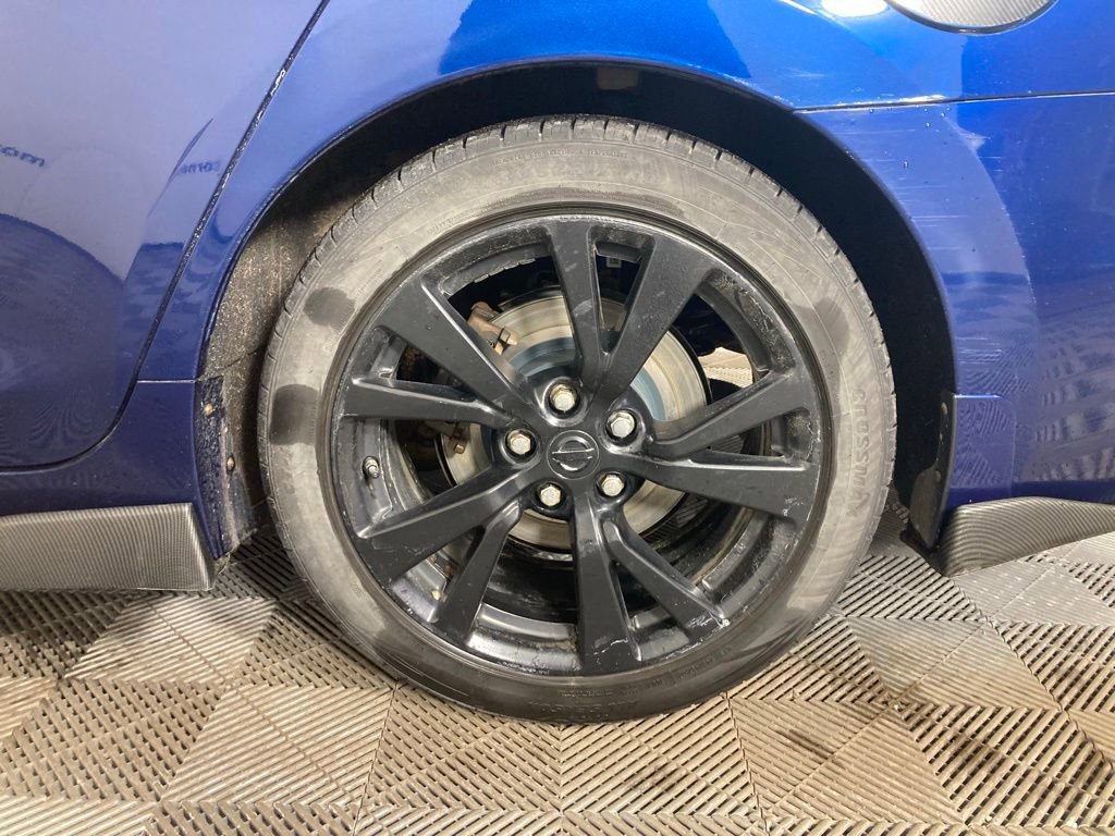 Used 2018 Nissan Maxima Platinum image 25