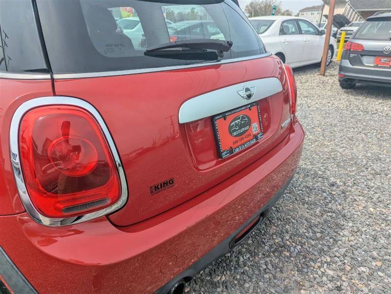 Used 2015 MINI Cooper 2-Door Hardtop FWD image 29